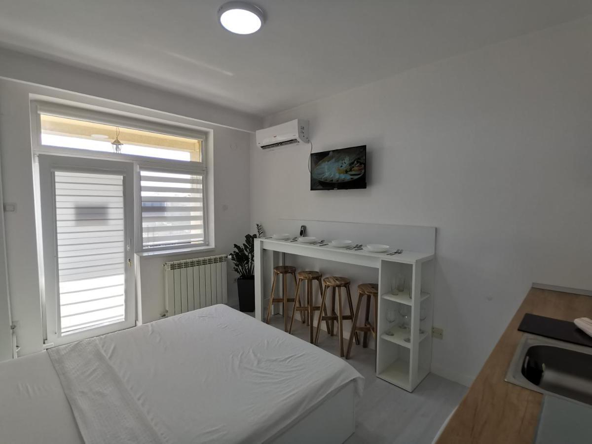 Casuta Cu Tei Vila Oradea Exterior foto