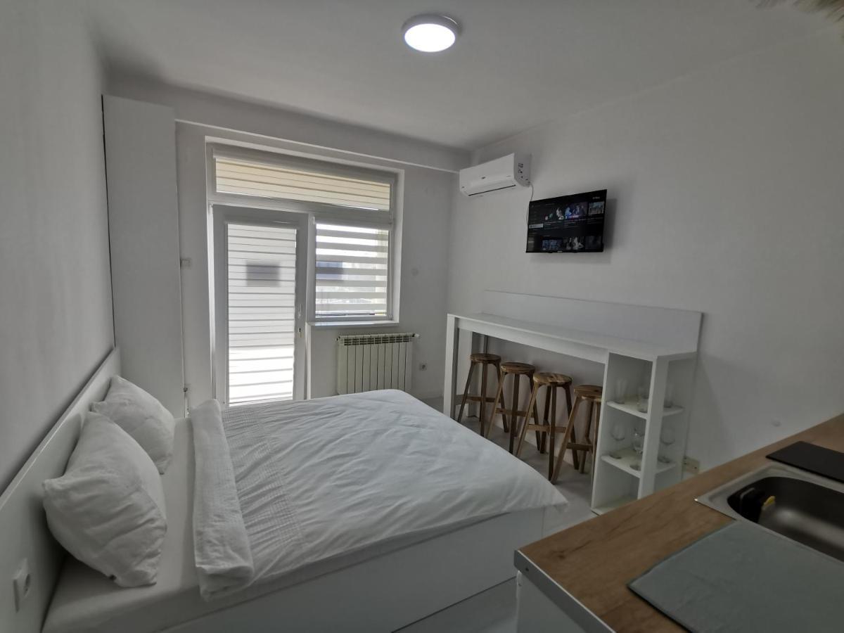 Casuta Cu Tei Vila Oradea Exterior foto
