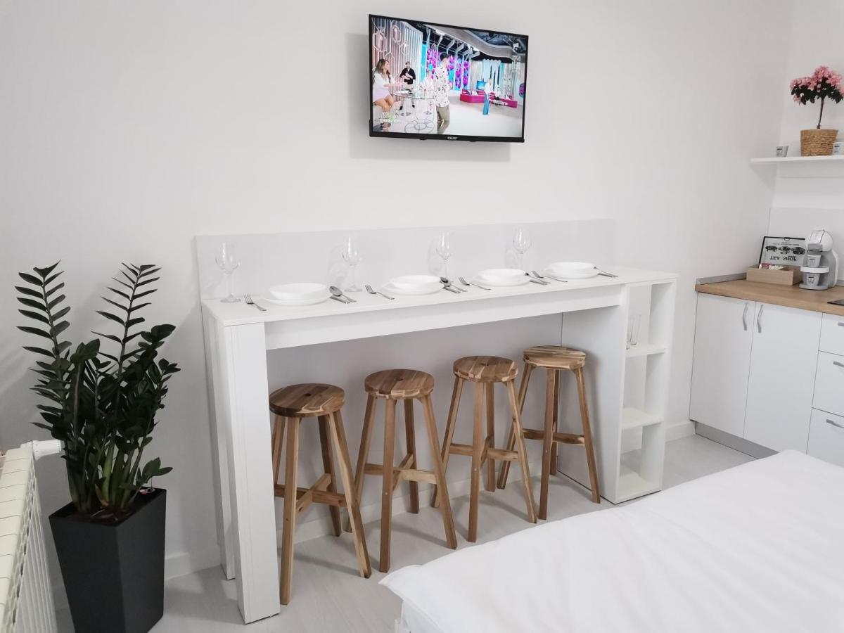 Casuta Cu Tei Vila Oradea Quarto foto