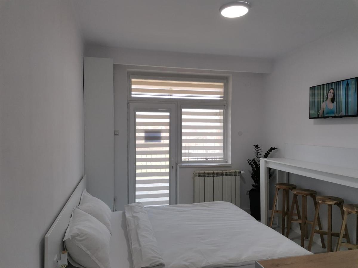 Casuta Cu Tei Vila Oradea Quarto foto